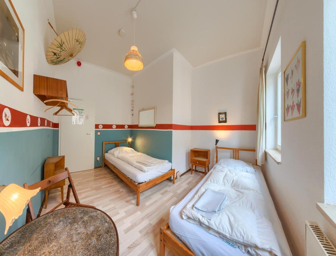 Labyrinth Hostel Weimar Exterior foto