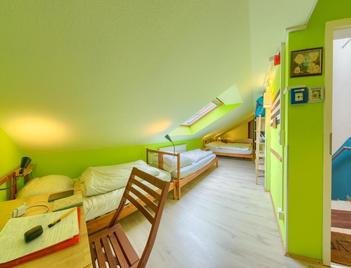 Labyrinth Hostel Weimar Exterior foto