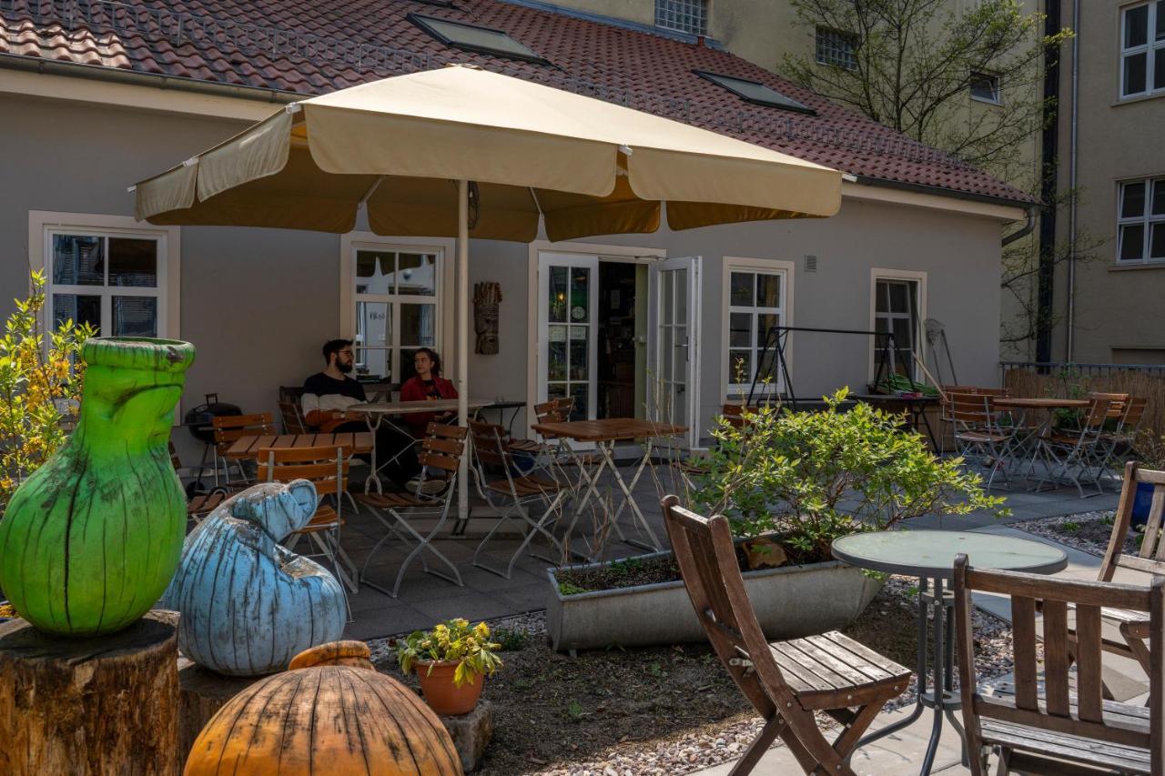 Labyrinth Hostel Weimar Exterior foto